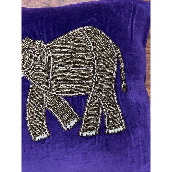 Decorative Embellished Pillow 18 X 18 In Purple Velvet Beads & Rhinestone - Picture 5 of 6